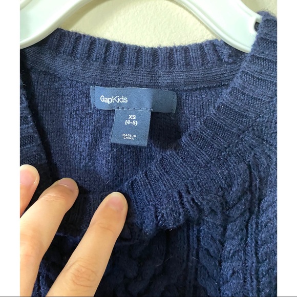 Gap Kids Cable Knit Popover Crewneck Sweater - Picture 4 of 5
